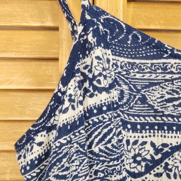 ⨇ ⨊ Bohemian Flowy Asymmetrical mini dress ⨊⨇ - Picture 3 of 9